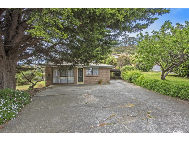 1 Toorak Court, Parklands TAS 7320