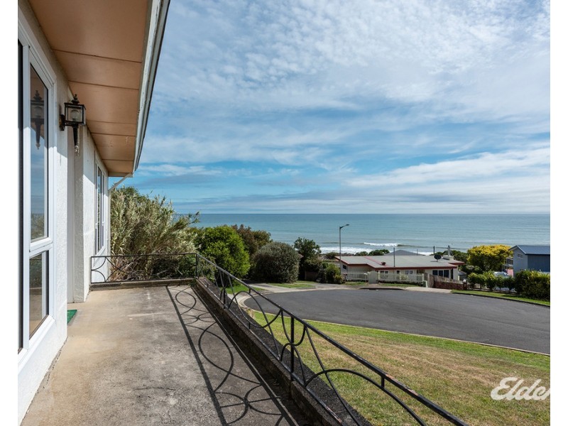 10 Frederick Street, Ocean Vista TAS 7320