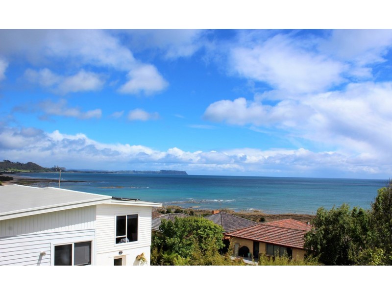 7 Bernard Road, Ocean Vista TAS 7320
