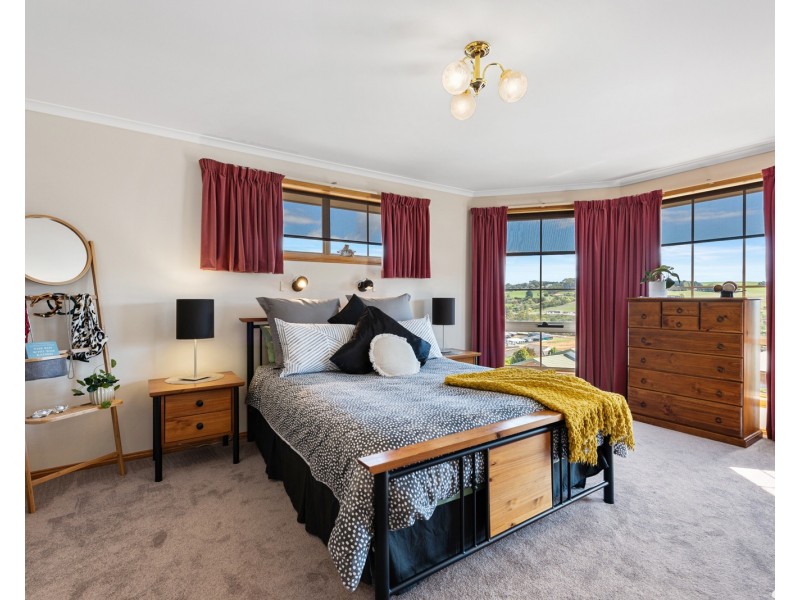 4 Byworth Street, Park Grove TAS 7320