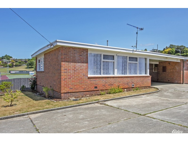 1/14 Howe Street, Park Grove TAS 7320