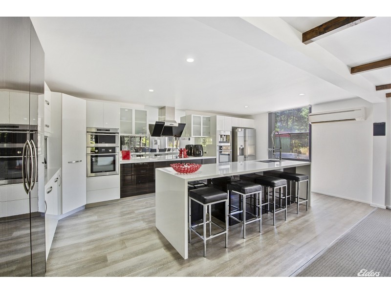 28 Peters Street, Tullah TAS 7321