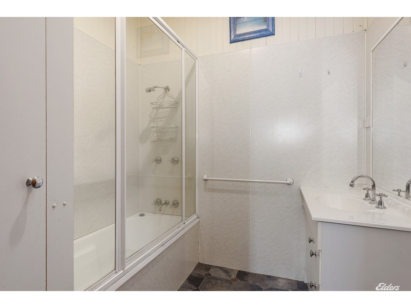 20 Hamilton Street, Upper Burnie TAS 7320