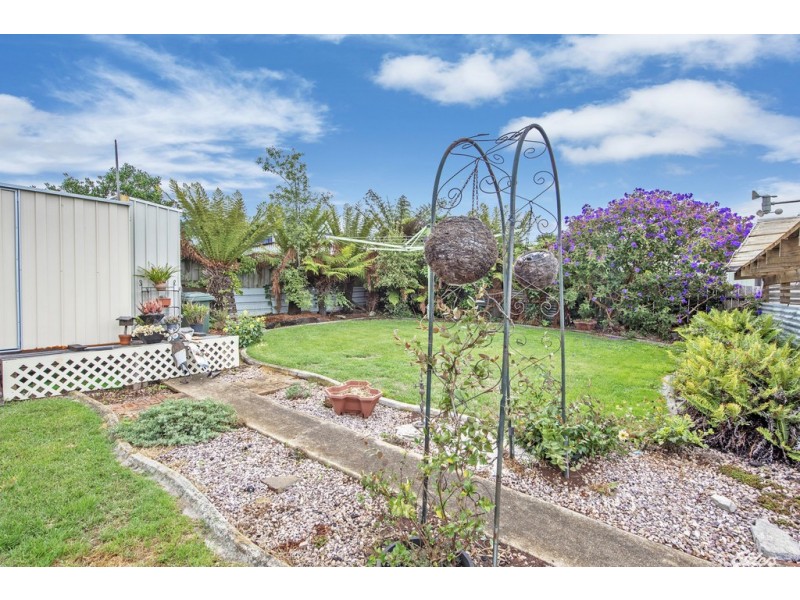 20 Hamilton Street, Upper Burnie TAS 7320
