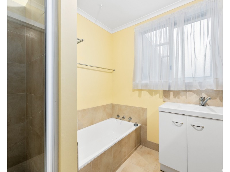 11 Austral Street, Zeehan TAS 7469