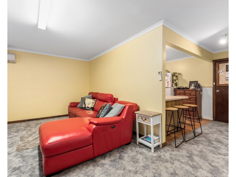 11 Austral Street, Zeehan TAS 7469