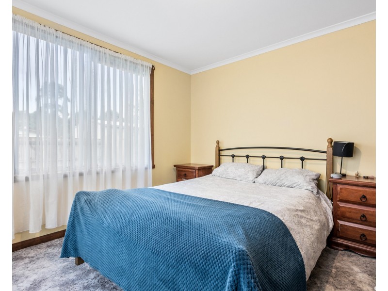 11 Austral Street, Zeehan TAS 7469