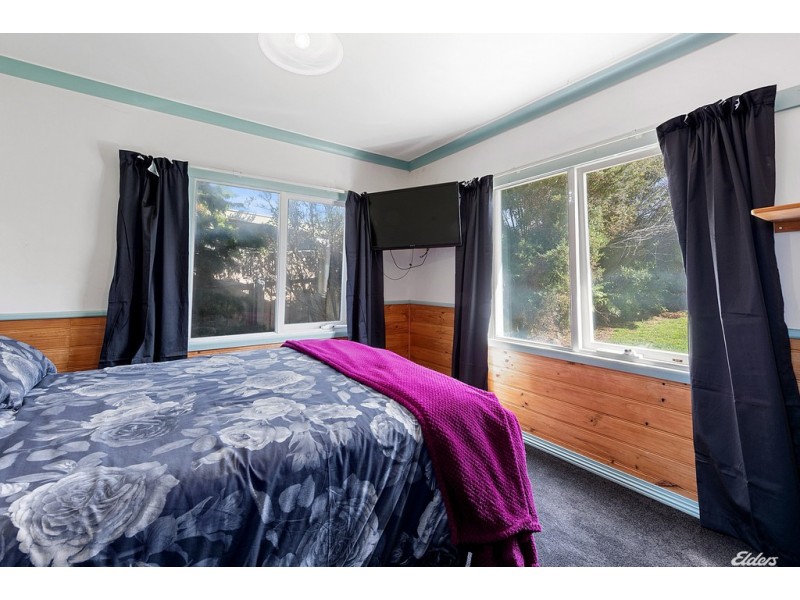 60 McPhee Street, Havenview TAS 7320