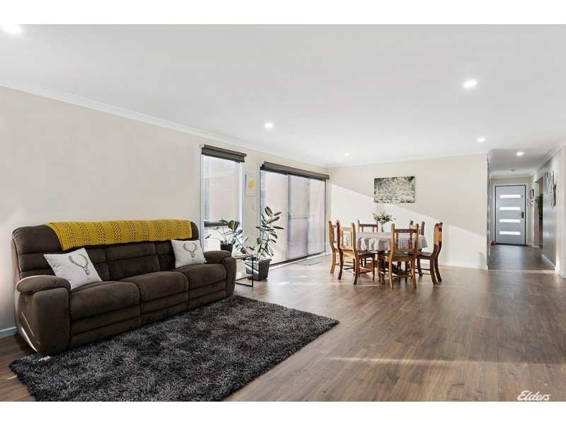 7 Ramsden Street, Somerset TAS 7322