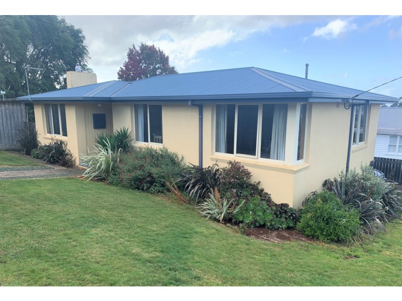 27 Woodward Avenue, Hillcrest TAS 7320