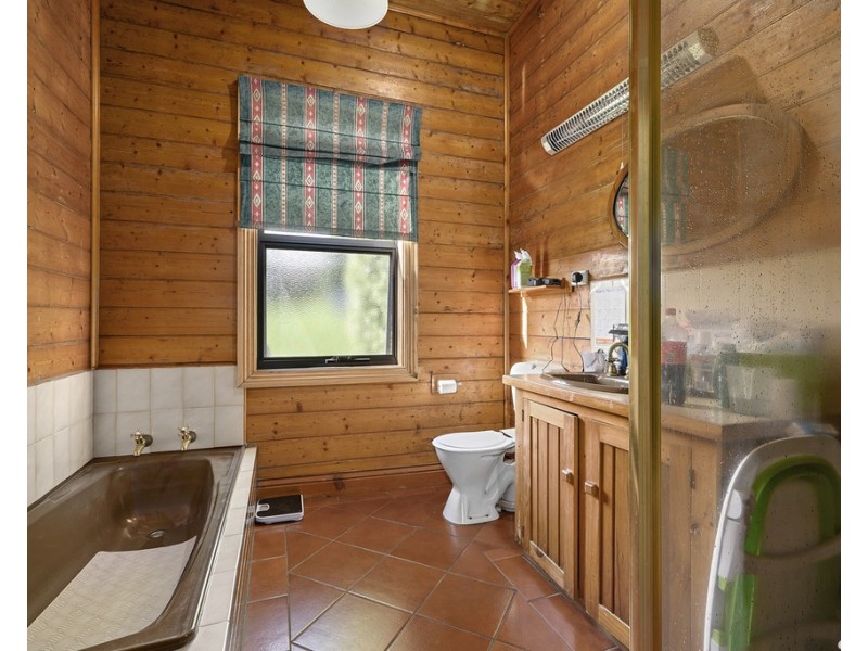 2 Ironcliffe Court, Penguin TAS 7316