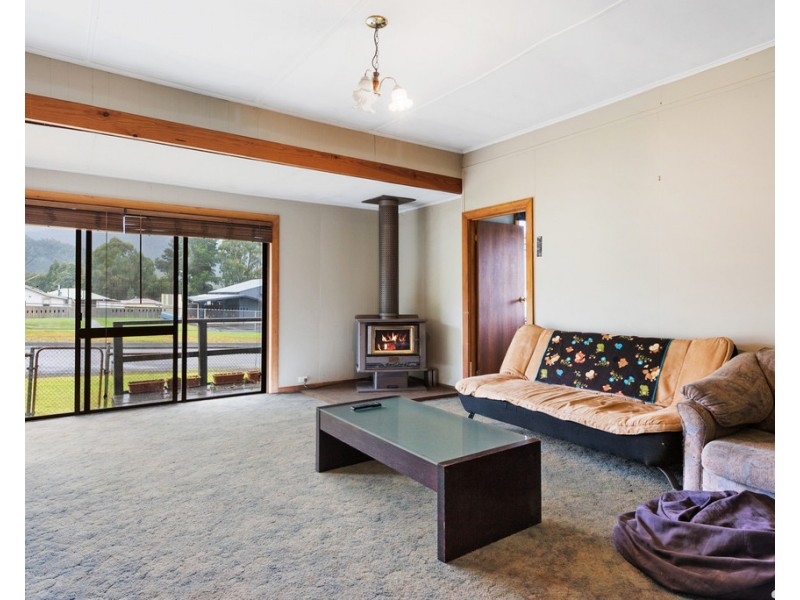 5 Evans Street, Rosebery TAS 7470