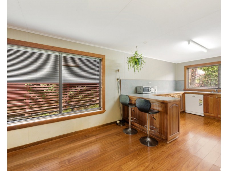 5 Evans Street, Rosebery TAS 7470