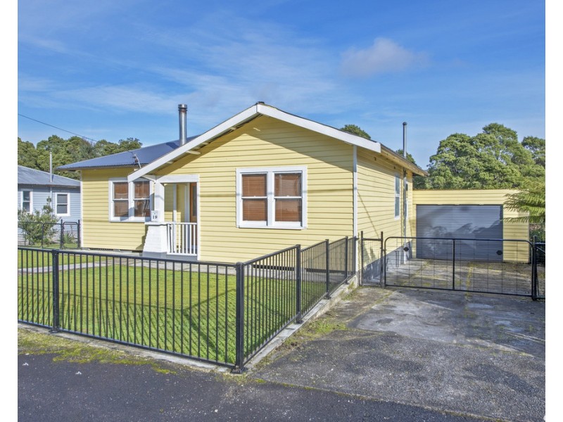 19 Hollywood Street, Rosebery TAS 7470