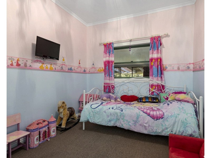 19 Hollywood Street, Rosebery TAS 7470