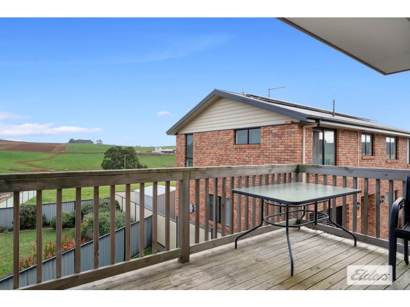 1/12 Josie Crescent, Romaine TAS 7320