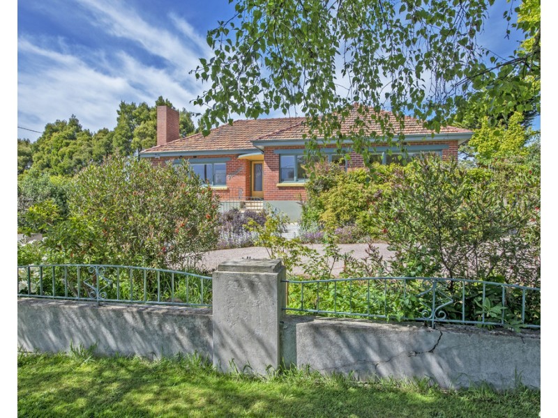 135 West Mooreville Road, East Cam TAS 7321