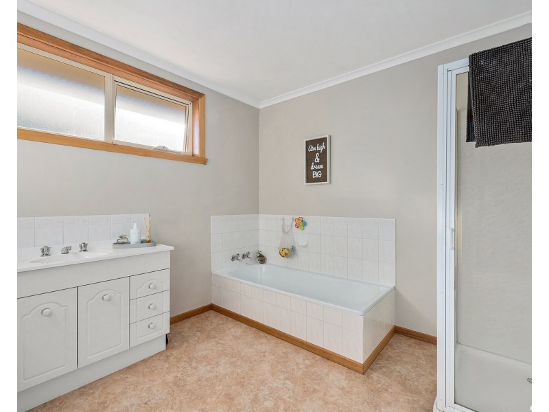 9 Mercedes Place, Romaine TAS 7320