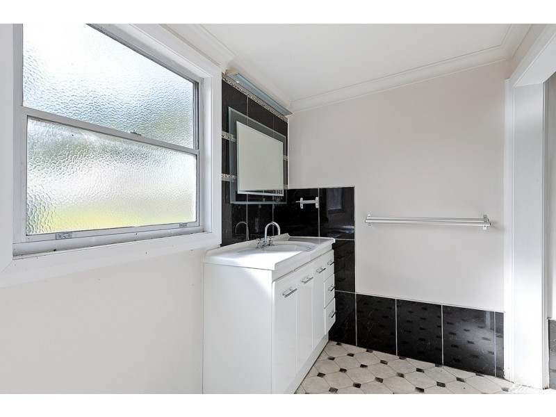 16 Knox Street, Queenstown TAS 7467