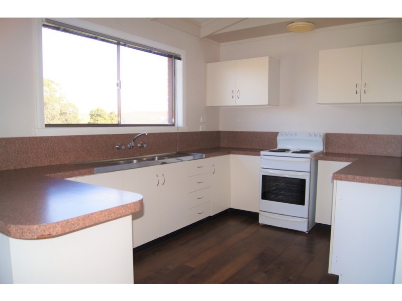 17 Damian Avenue, Downlands TAS 7320
