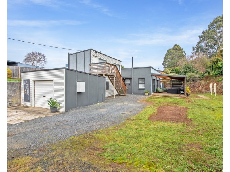 320 Mount Street, Upper Burnie TAS 7320