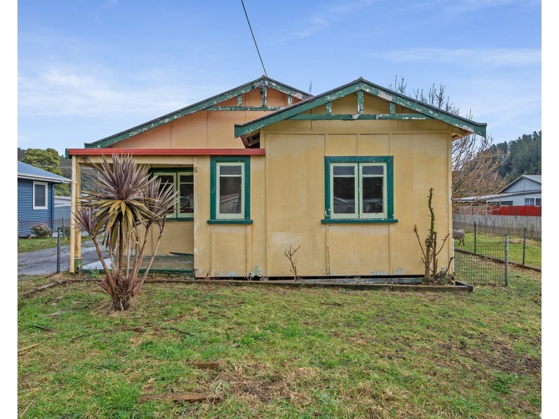 5 Bury Street, Queenstown TAS 7467