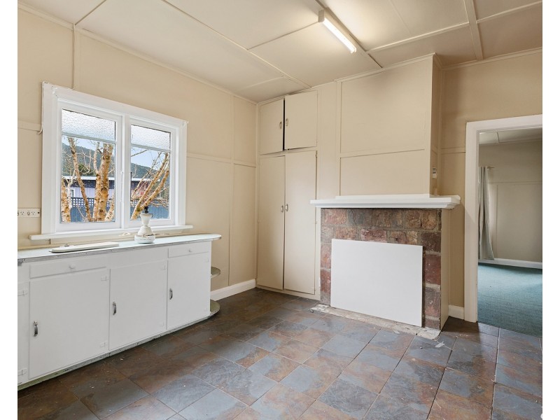 5 Bury Street, Queenstown TAS 7467