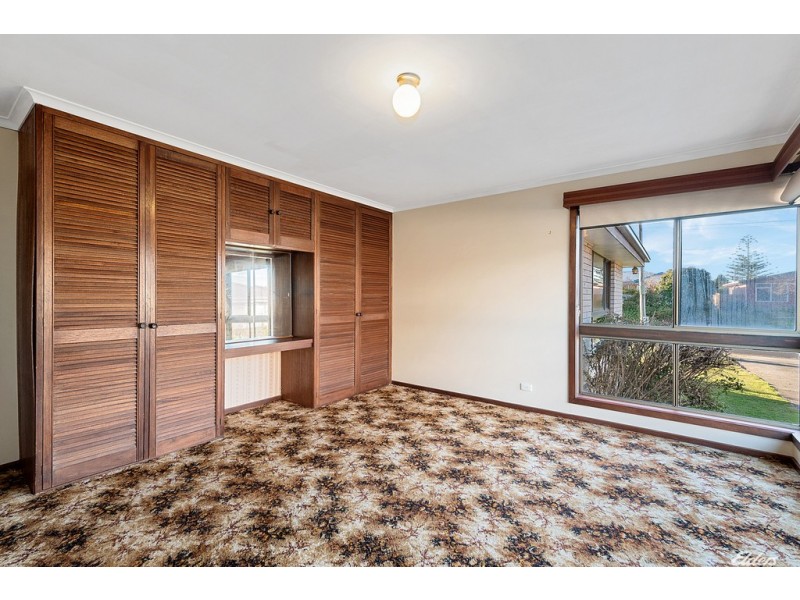 34 Beaufort Street, Somerset TAS 7322