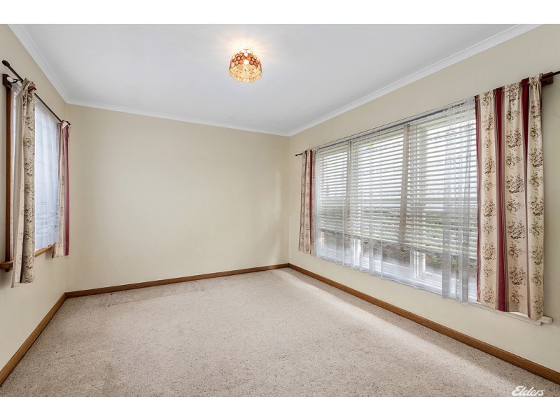 38 Malunna Crescent, Parklands TAS 7320