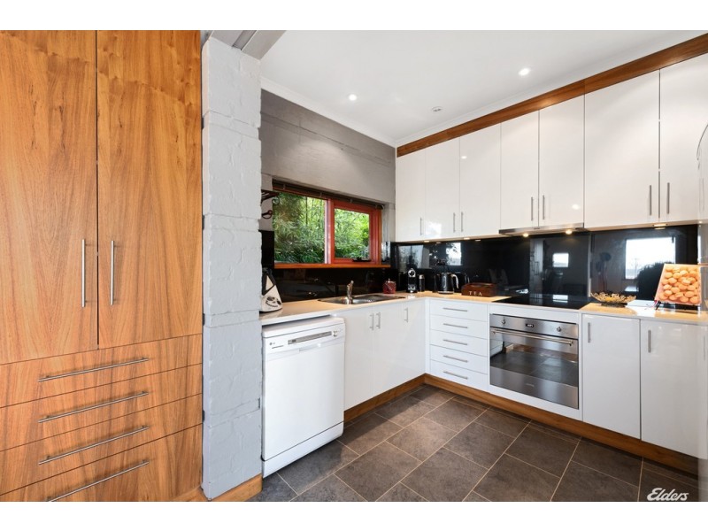 13 Bay View Avenue, Burnie TAS 7320