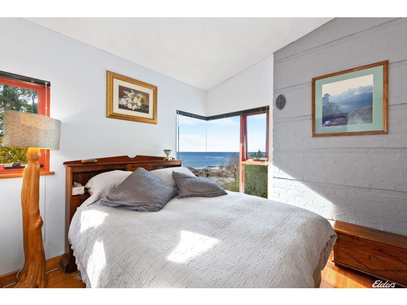 13 Bay View Avenue, Burnie TAS 7320