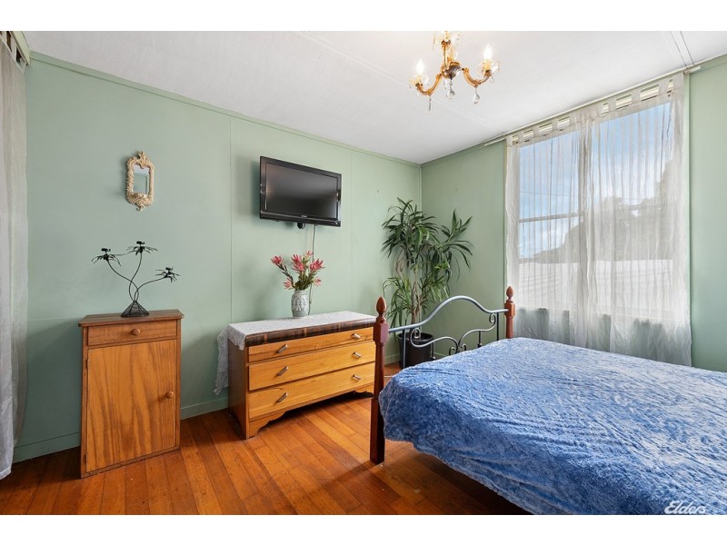 5 Bluff Street, Tullah TAS 7321