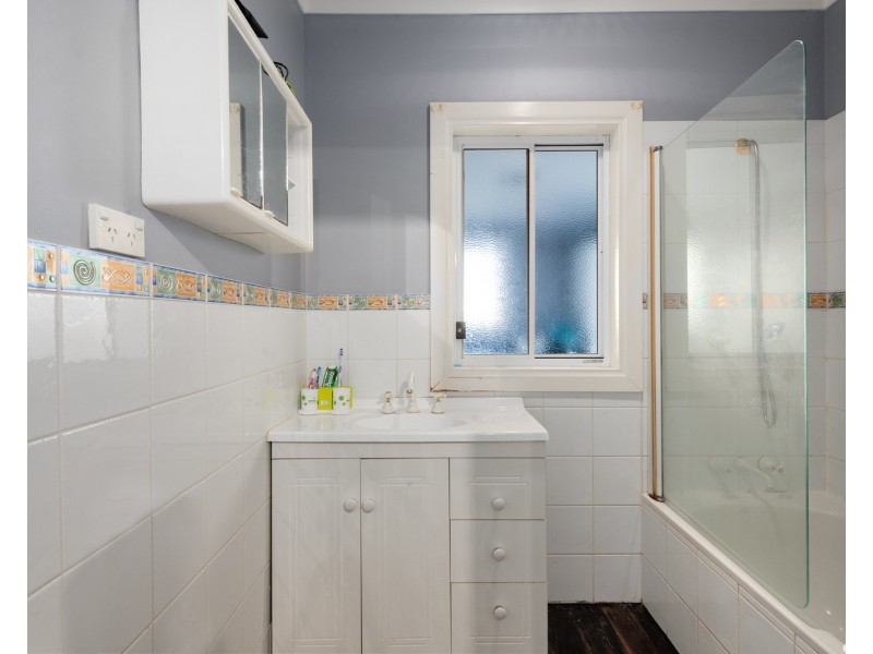 16 Tattersall Street, Montello TAS 7320