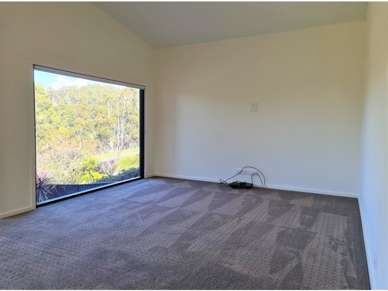 4 Panorama Crescent, Cooee TAS 7320