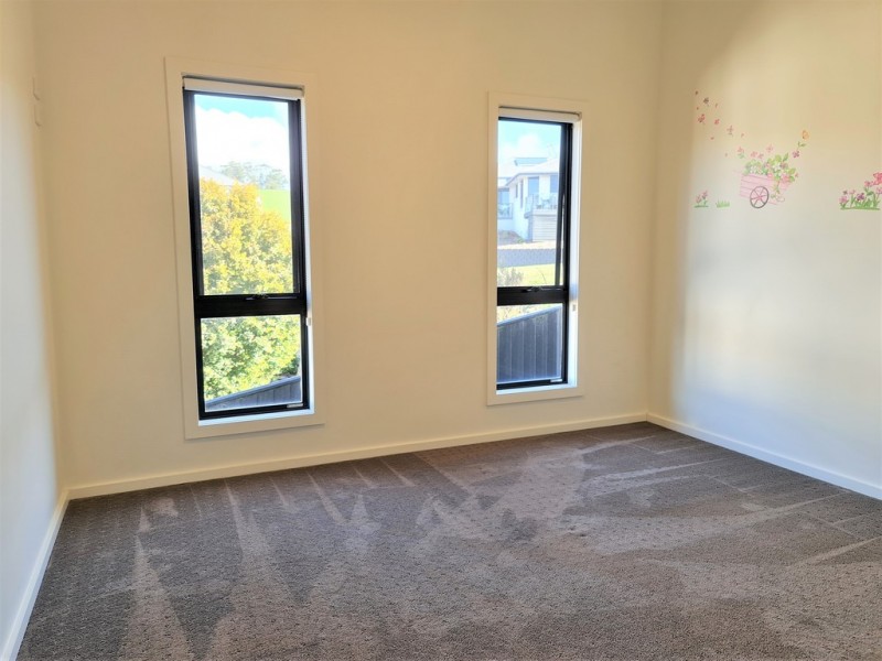 4 Panorama Crescent, Cooee TAS 7320