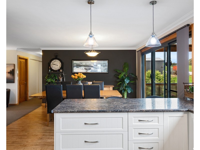 42 Lennah Drive, Wynyard TAS 7325