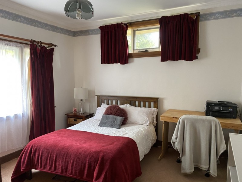 6 Bay Street, Parklands TAS 7320