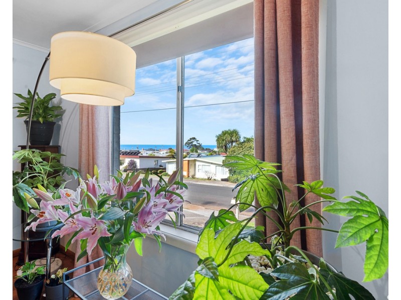 55 Lyons Street, Somerset TAS 7322