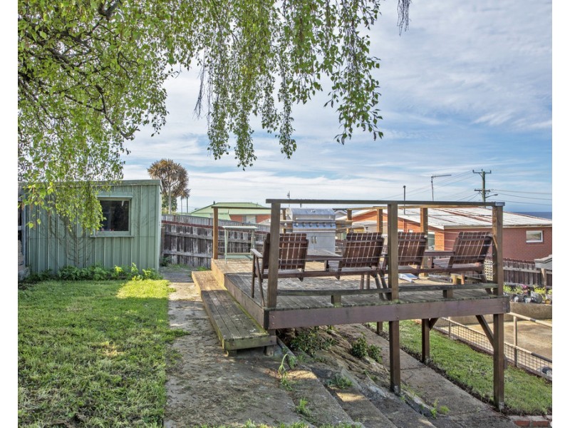 55 Lyons Street, Somerset TAS 7322