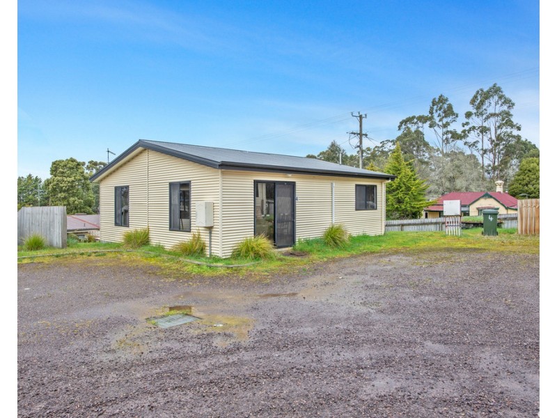 4/15 Gellibrand Street, Zeehan TAS 7469