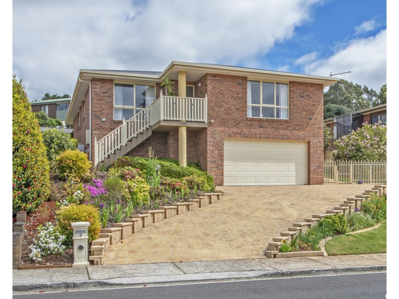 8 Manuka Drive, Romaine TAS 7320