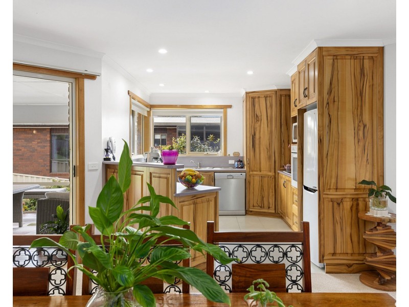 8 Manuka Drive, Romaine TAS 7320