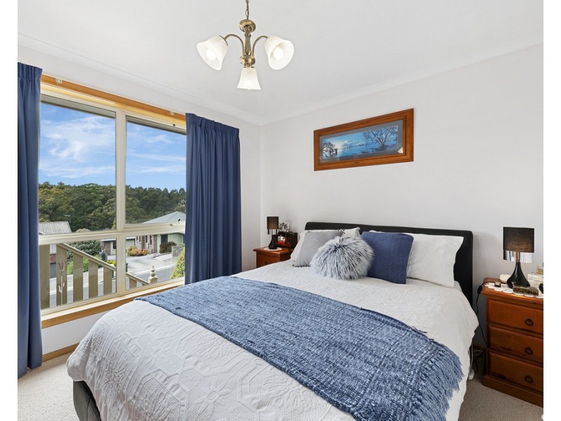 8 Manuka Drive, Romaine TAS 7320