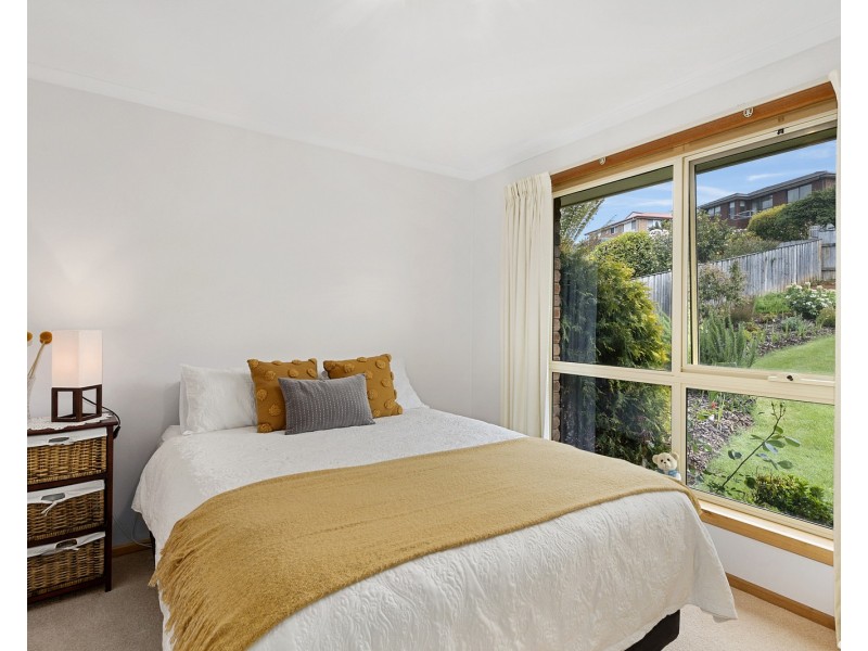 8 Manuka Drive, Romaine TAS 7320