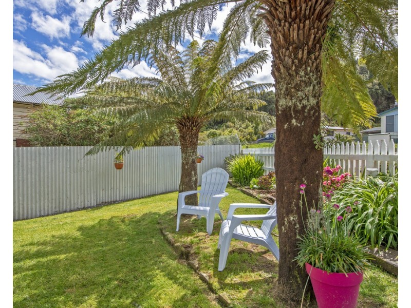 22 Lovett Street, Queenstown TAS 7467