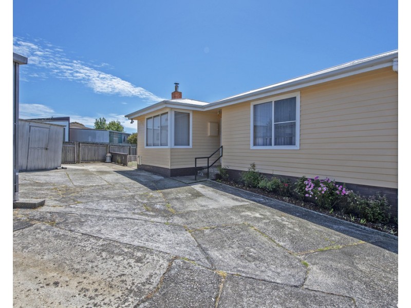 9 Lucas Place, Acton TAS 7320