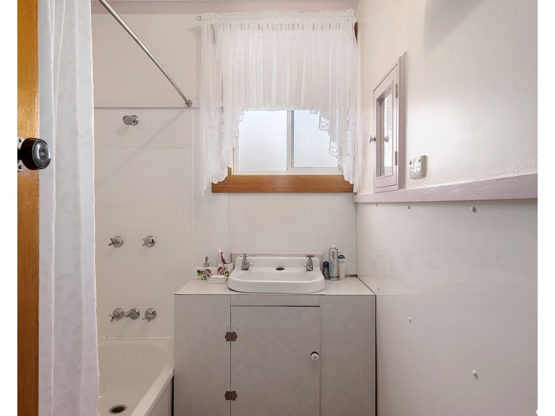 9 Lucas Place, Acton TAS 7320