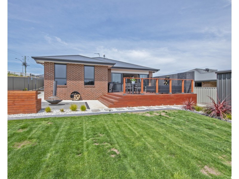3 Oasis Drive, Shorewell Park TAS 7320