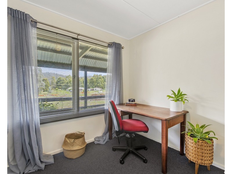 7 Madden Street, Tullah TAS 7321