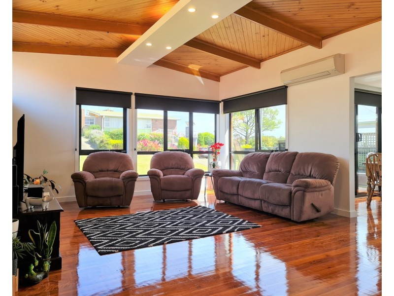 31 Paraka Street, Parklands TAS 7320